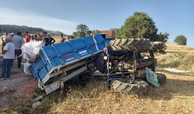 Çorum'da direksiyon hakimiyetini kaybeden traktör şarampole devrildi: 1 ölü!