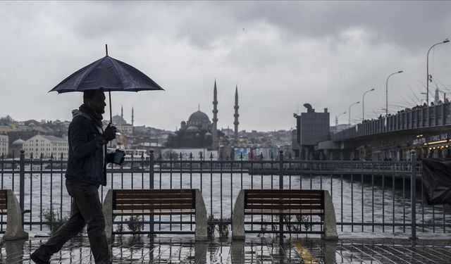 İstanbullular'a kritik uyarı! Bu gece kuvvetli yağışa dikkat...