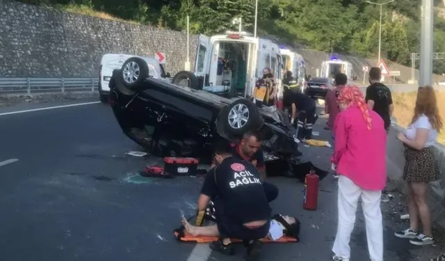 Zonguldak'ta otomobil takla attı: 4 kişi yaralandı!