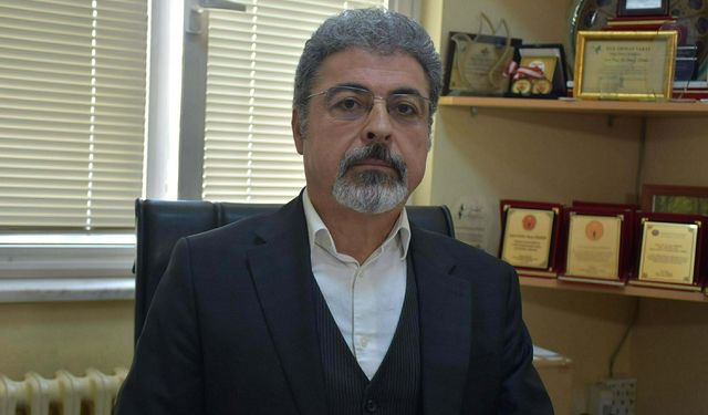 Adana’da art arda üç deprem: Prof. Dr. Sözbilir'den Saimbeyli Fayı'nın güney ucunda kritik aktivite uyarısı!