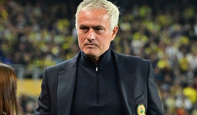 Jose Mourinho, antrenmanda sakatlık geçirdi