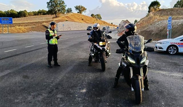 Kütahya’da jandarmadan motosiklet denetimi