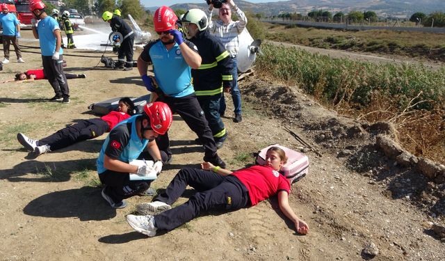 Çanakkale'de uçak kazası tatbikatı