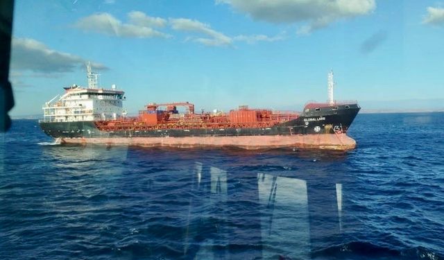 Çanakkale Boğazı'nda tanker makine arızası yaptı