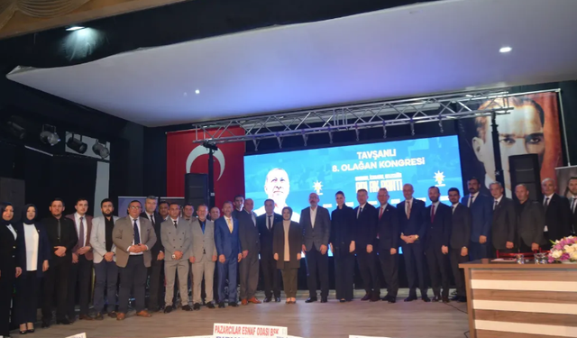 AK Parti Tavşanlı ilçe başkanı yeniden Himmet Özer oldu