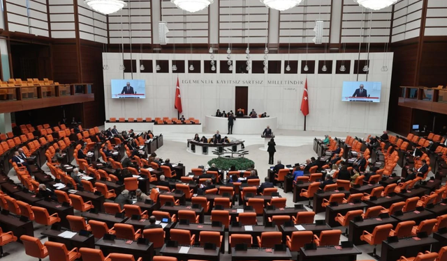 TBMM'de yoğun gündem: Bütçe, tezkere, yargı paketi