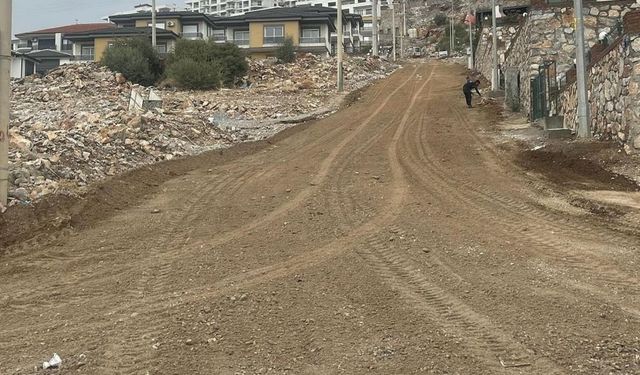 Didim Belediyesi, yağışlar nedeniyle zarar gören yolları hızla onardı