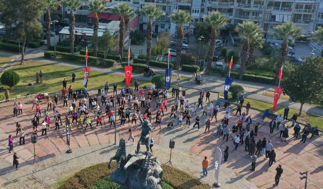 Konaklı kadınlar zumba etkinliğinde buluştu!