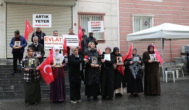 Diyarbakır annelerinin evlat nöbeti devam ediyor!