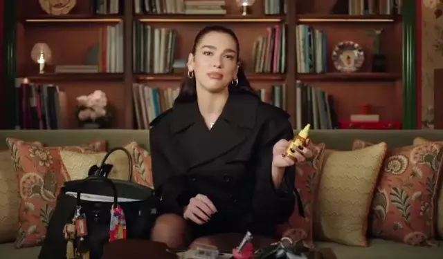 Dua Lipa'nın "Çantamda Ne Var" videosu viral oldu!