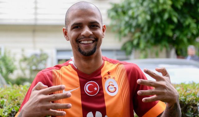 Felipe Melo'dan tribünde Fenerbahçe tezahüratı!