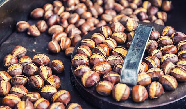 Kestaneyi fırına atmadan önce bunu yapın: İçi lokum gibi oluyor