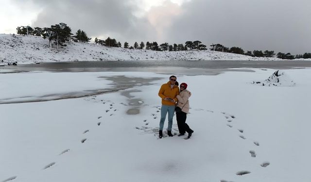 Köyceğiz Sandras Dağı beyaza büründü