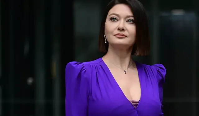 Ünlü oyuncu Nurgül Yeşilçay'ın başörtülü Ayasofya pozları gündem oldu!