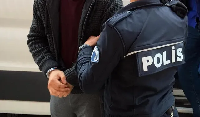 Seferihisar'da şehit olan polis için 'Bazen ölüyorlar, üzüleyim mi' dediği iddia edilen şahsa gözaltı