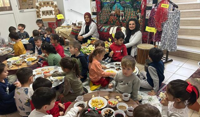 "Dilimizin Zenginlikleri Projesi"nde bu hafta minikler Van'ı tanıdı