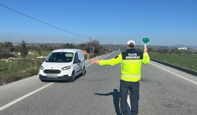 Aydın'da hava destekli trafik denetimi: 60 sürücüye ceza!