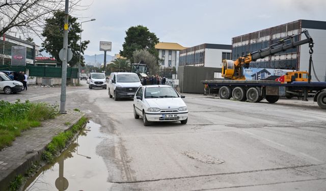 İzmir'de trafik rahatlayacak! Otogara yeni yol geliyor!