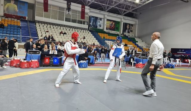 Denizlili 4 Taekwondo sporcusu milli takıma adını yazdırdı