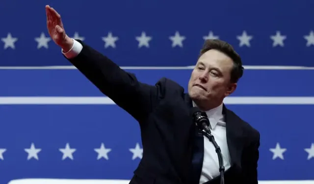 Elon Musk 'Nazi selamı' verdi: Ortalık karıştı!