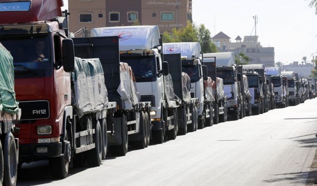 Ateşkes sağlandı, yardım tırları Gazze'ye girmeye başladı