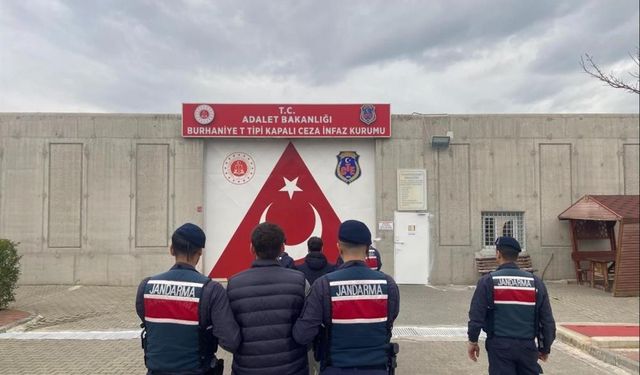 Balıkesir'de düzensiz göçmen operasyonları: 45 göçmen yakalandı