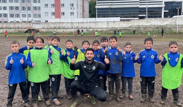 Çamurda azim: Altai sporcuları antrenmanda!