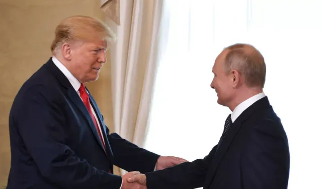 Putin'den Trump'a tebrik: ''Ukrayna krizi konusunda diyaloğa açığız!''