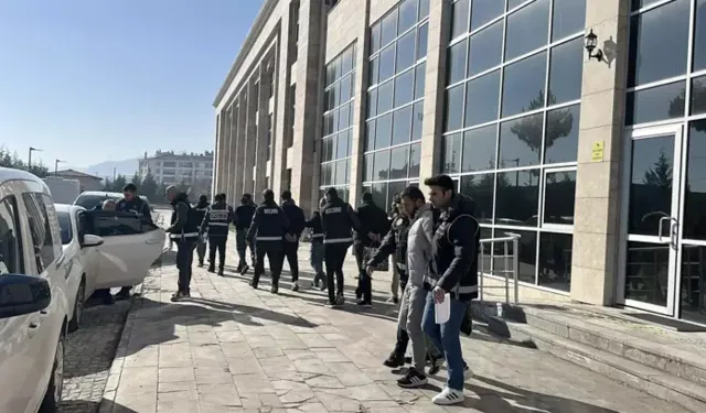 Kütahya’da suç örgütüne büyük darbe: 6 şüpheli gözaltında