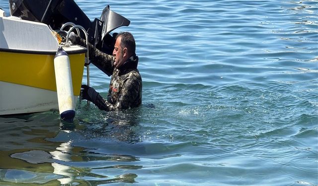Bodrum'da denizden 2 ton atık çıktı: Antik liman temizlendi