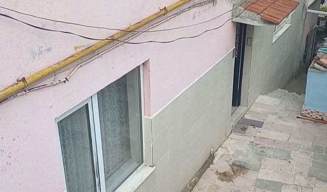 Balıkesir'de akıllara durgunluk veren olay: Kiracıyı öldürüp kömürlüğe saklamışlar!