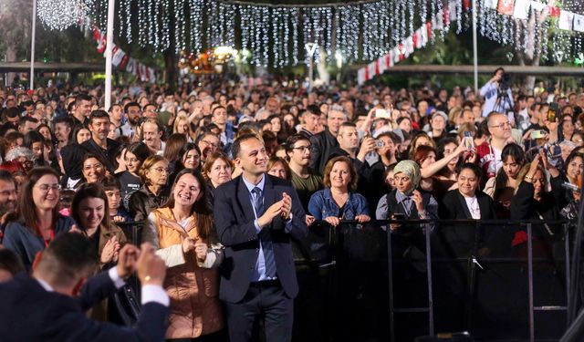 İzmir Bornova'da Grup Seksendört sahne alacak!