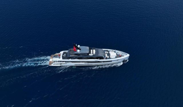 Bodrum’da milyarlık yat şovu: "Legasea" denize indirildi
