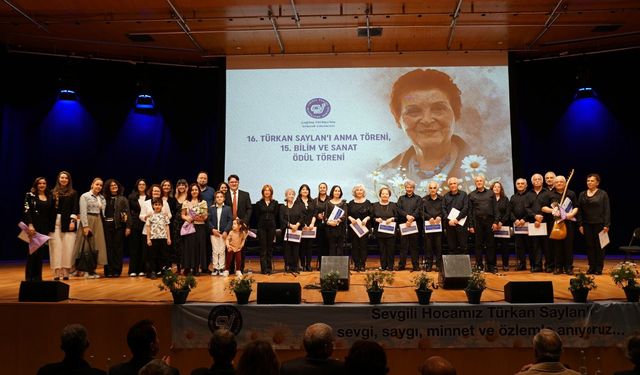 Türkan Saylan’ın izinde: ÇYDD 15. Bilim ve Sanat Ödülleri sahiplerini buldu!