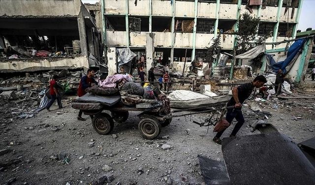 Gazze'de katliam sürürken İsrail ve Hamas Katar'da yeniden masaya oturdu