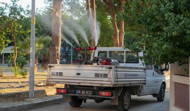 Gaziemir'de ilaçlama seferberliği hız kesmiyor!