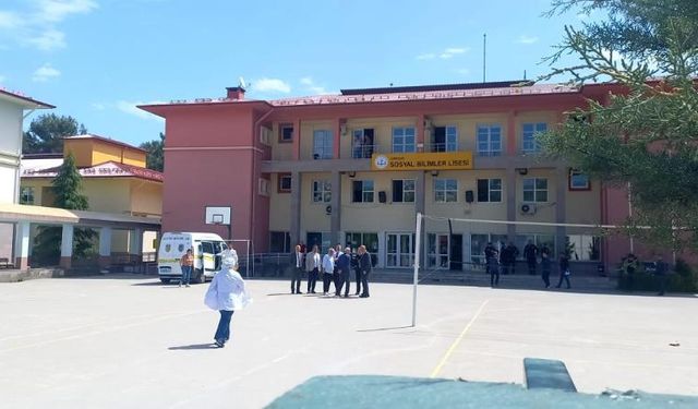 Giresun’da okulda silahlı saldırı: 2 ölü!