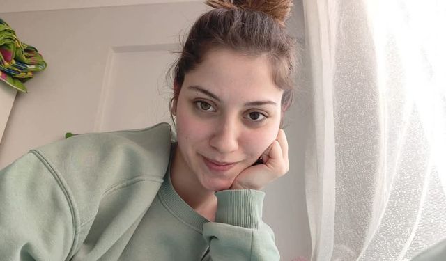 Gözyaşları sel oldu! Ankara'da komşusu tarafından öldürülen Hatice son yolculuğuna uğurlandı!