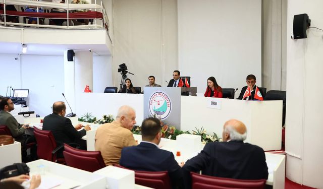 Balçova Meclisi’nde, Başkan Yiğit’ten normalleşme mesajı!