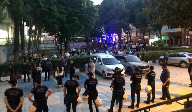İzmir Kemalpaşa'da Cumhurbaşkanı'na hakaret içerikli duvar yazısına 4 tutuklama!