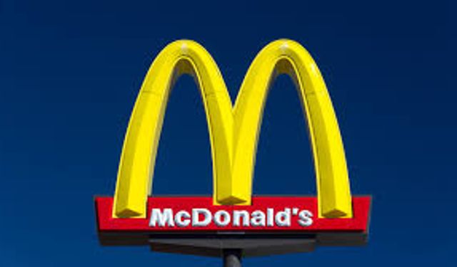 McDonald's'ın o şubesine 21 yaş sınırı!