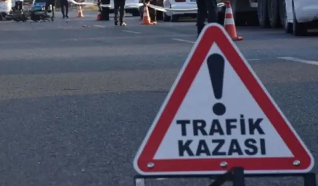 Bodrum'da minibüsle otomobil çarpıştı: 15 yaralı!
