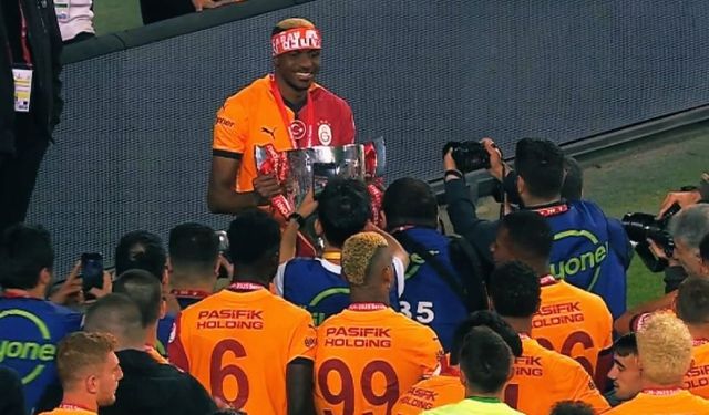 Osimhen 2 gol attı: Galatasaray'da rekorları altüst etti