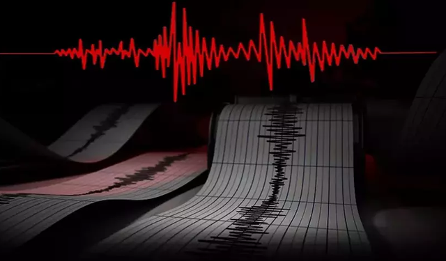 Son Dakika: İstanbul'da 4.0 Büyüklüğünde Deprem Oldu!