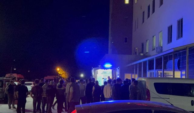 Balıkesir'de motosikletli çocuklar kafa kafaya çarpıştı: 1 ölü, 1 ağır yaralı!
