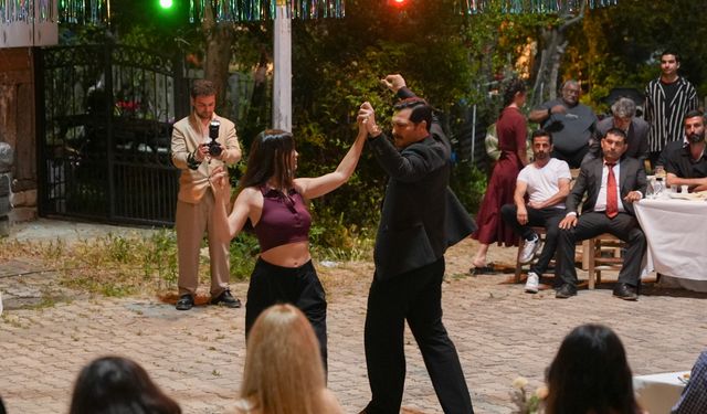 Eşref Rüya'nın zeybek provaları gündem oldu!