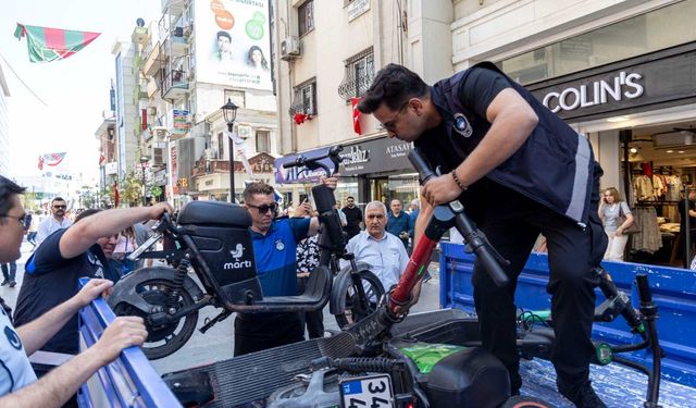 İzmir Karşıyaka’da yaya önceliğine sıkı takip