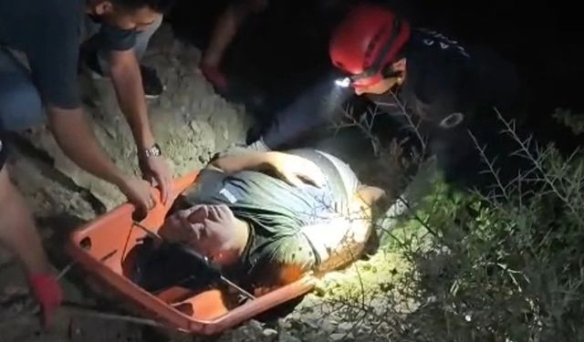 Rüzgarlı Tepe'de kaza: 7 kişilik araç uçuruma yuvarlandı!