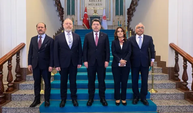 DEM Parti heyeti ile Bakan Tunç görüşecek!