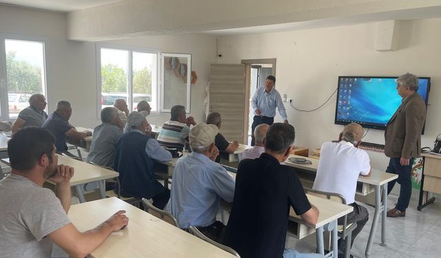 Manisa'da bal üretimine büyük destek: Üreticilere ana arı dağıtıldı!
